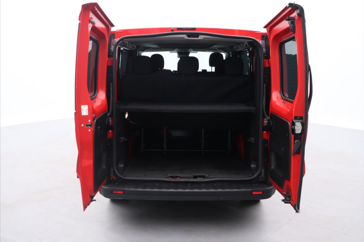 Renault Trafic 2,0 dci 110kW CZ DPH 9 Míst Aut