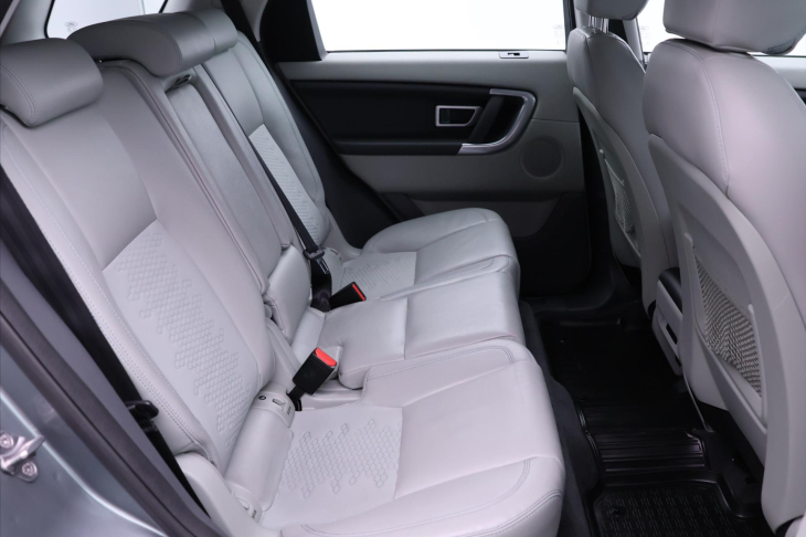 Land Rover Discovery Sport 2,0 TD4 110kW 4x4 Navi Kůže