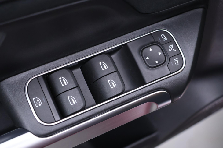 Mercedes-Benz GLB 2,0 200d 4MATIC AMG Premium