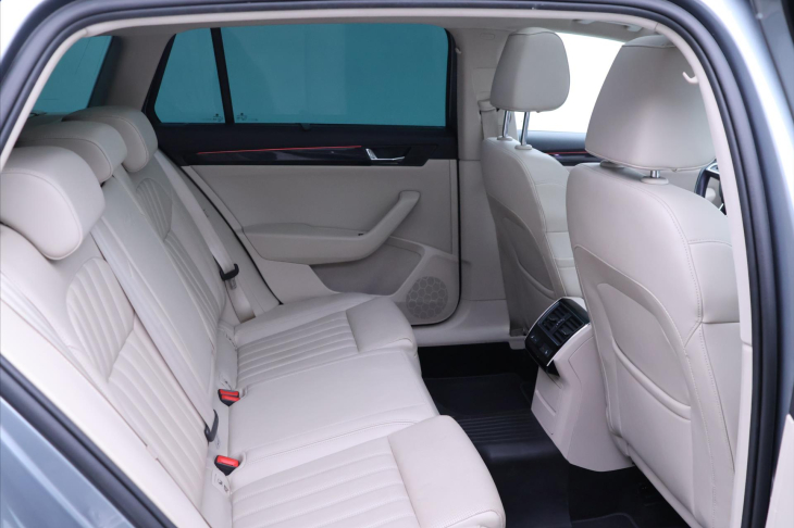 Škoda Superb 2,0 TSi 206kW L&K 4x4 CZ