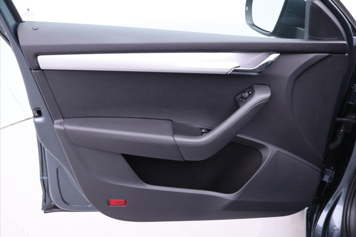 Škoda Octavia 1,6 TDI 81kW Ambition Klima