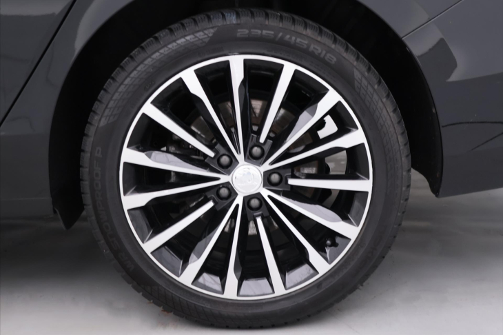 Škoda Superb 2,0 TSI 110KW SELECTION DPH