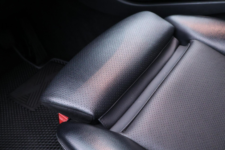 Mercedes-Benz Třídy C 1,6 85kW Kůže LED 180d