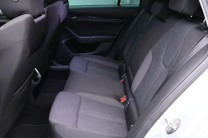 Škoda Octavia 2,0 TDI 110kW DSG Ambition