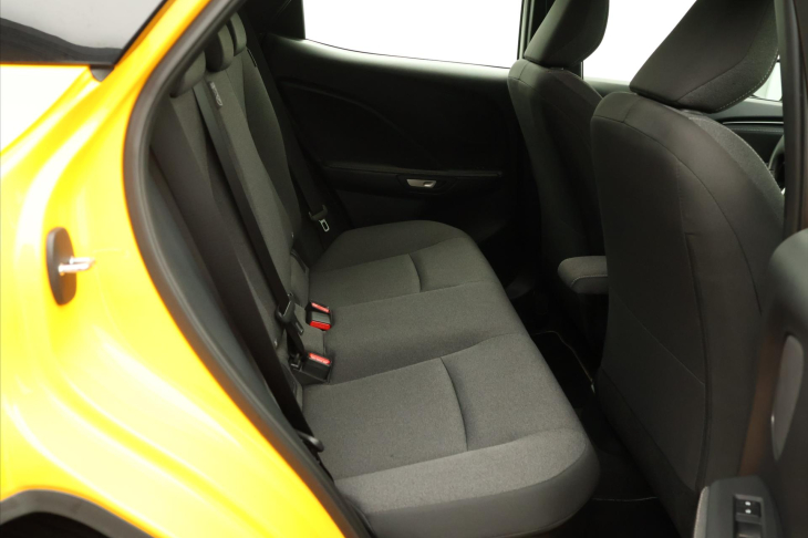 Lexus LBX 1,5 HEV FWD 100kW CZ 1.Maj