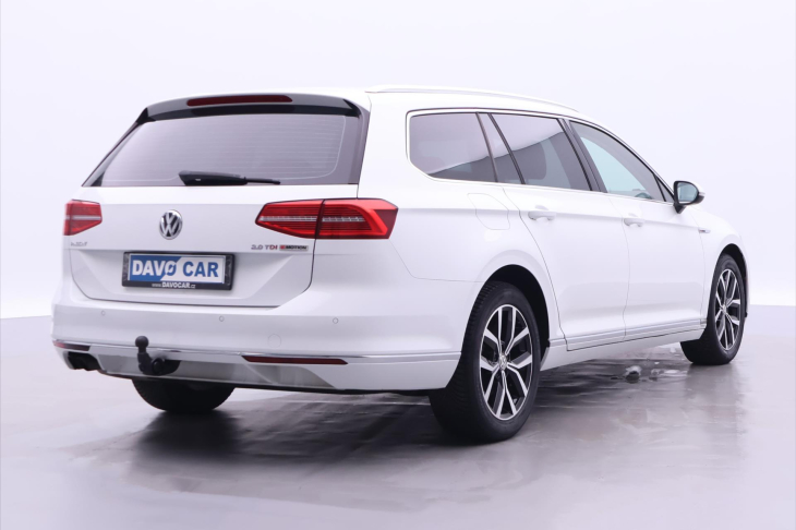 Volkswagen Passat 2,0 TDI 140kW R-line 4M CZ DPH