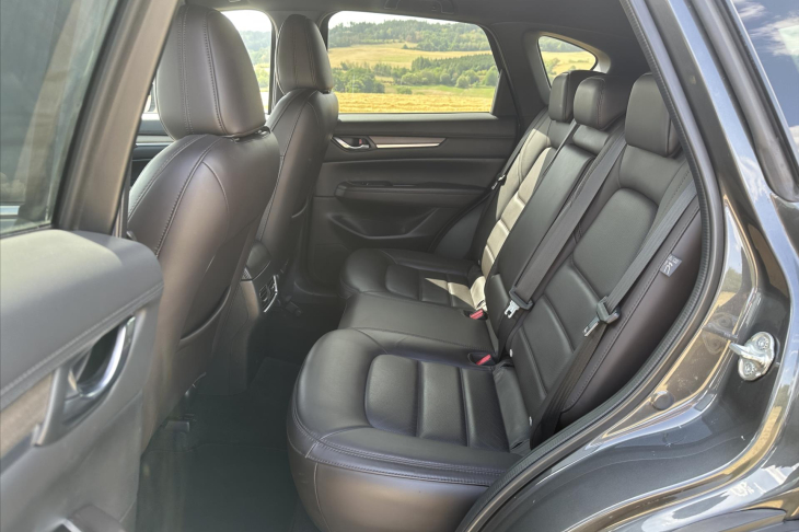 Mazda CX-5 2,5 SkyActiv AWD Sports-Line DPH