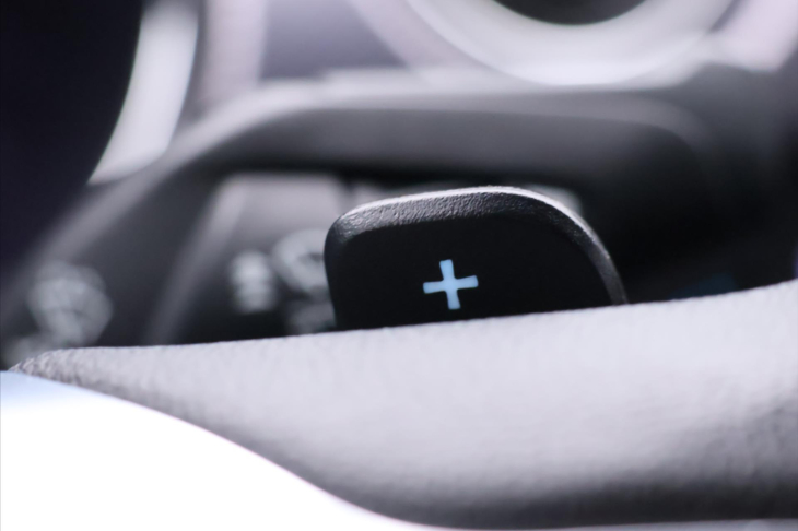 Ford Mustang 5,0 V8 324kW Aut GT FLOWMASTER