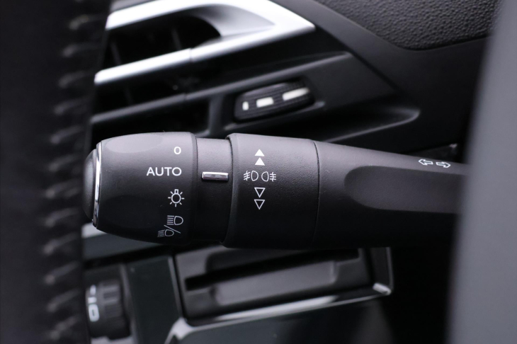 Citroën C4 SpaceTourer 1,5 HDI 96kW Feel CZ