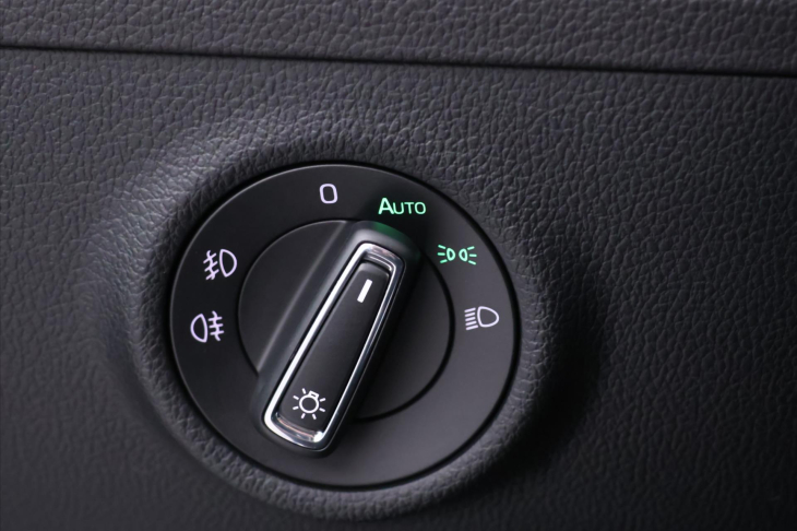 Škoda Superb 2,0 TDI 110kW DSG CZ 16.500 KM