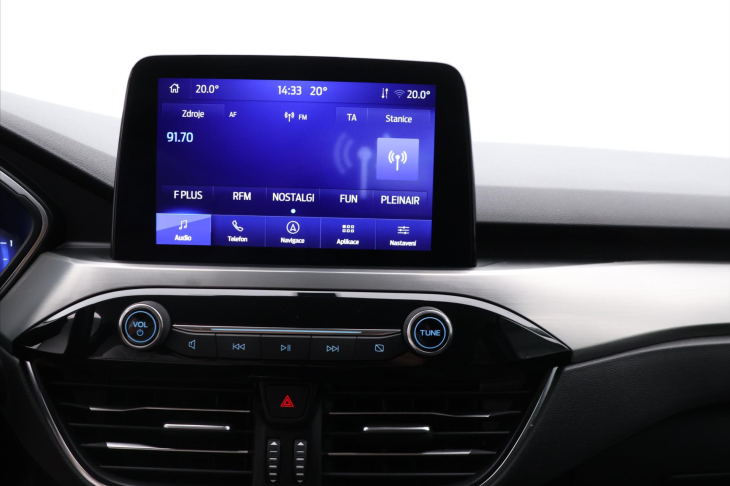 Ford Kuga 2,5 Hybrid 140kW AWD Titanium