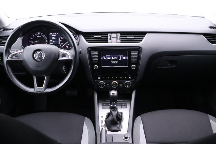 Škoda Octavia 2,0 TDI 135kW DSG Tažné 4x4