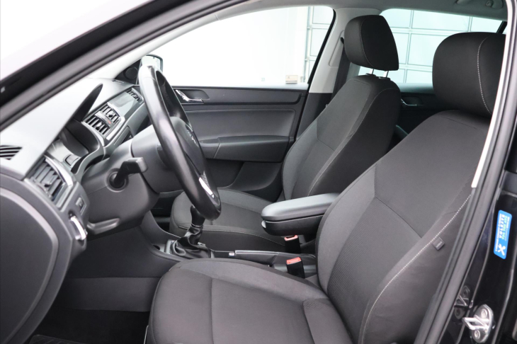 Škoda Rapid 1,6 TDI 66kW Ambition CZ DPH
