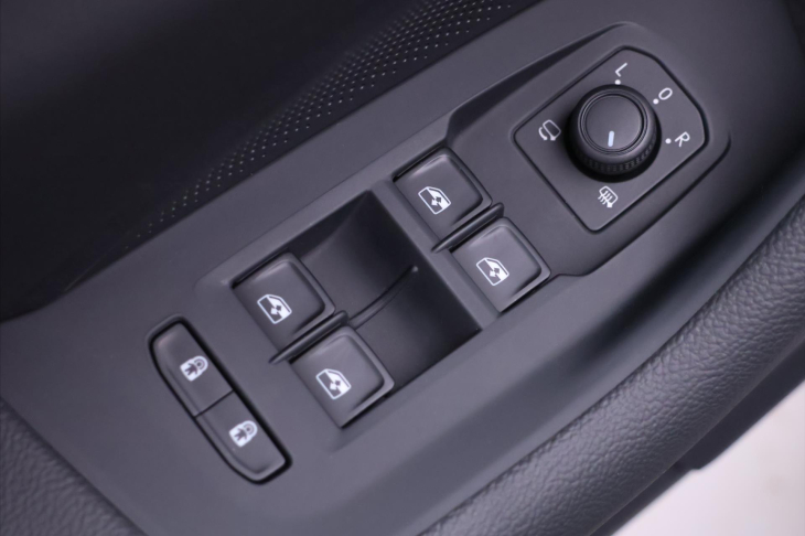 Škoda Superb 2,0 TDI DSG Laurin&Klement DPH