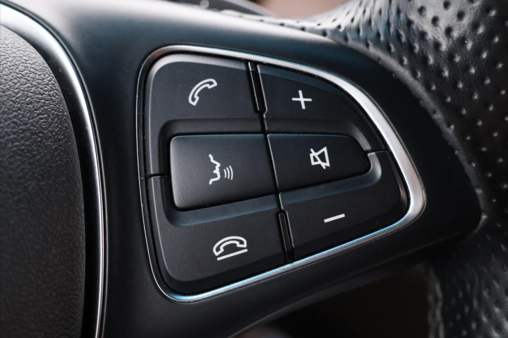 Mercedes-Benz Třídy X 3,0 D 190KW KLIMA LED