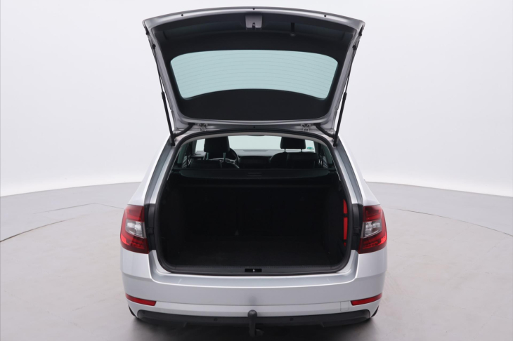 Škoda Octavia 2,0 TDI 110kW DSG Style Virtual