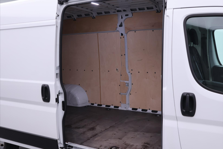 Citroën Jumper 2,2 HDI Aut.klima Navi CZ L3H2
