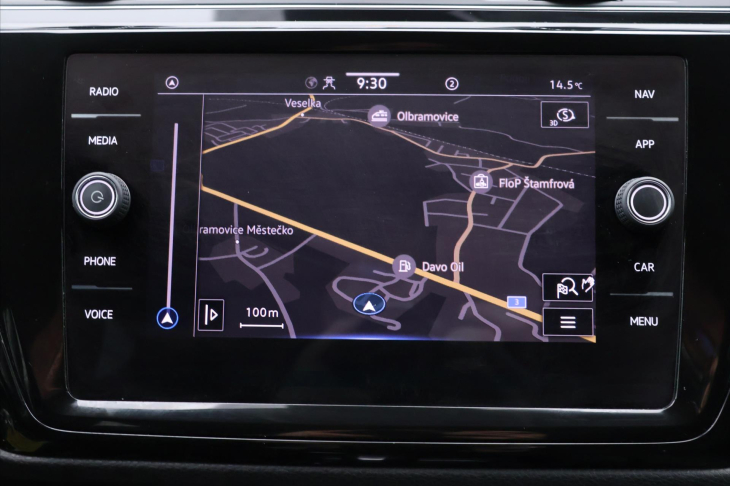 Volkswagen Touran 2,0 TDI 110kW DSG Matrix DPH