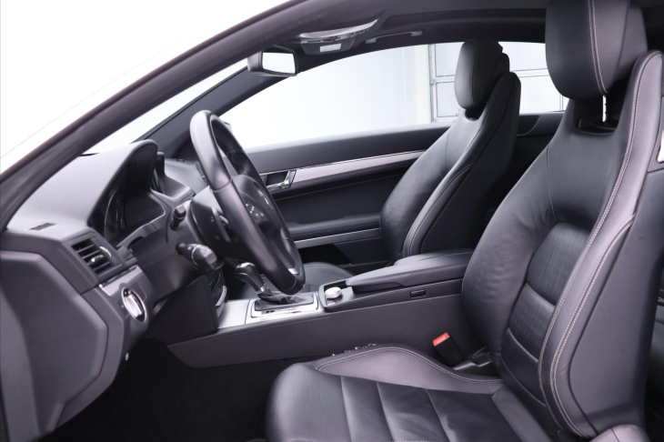 Mercedes-Benz Třídy E 3,0 350CDI 170kW Aut. Elegance