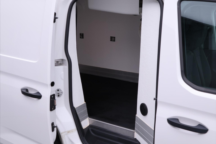 Volkswagen Caddy 2,0 TDI 90 kW DPH CZ chladící vestavba