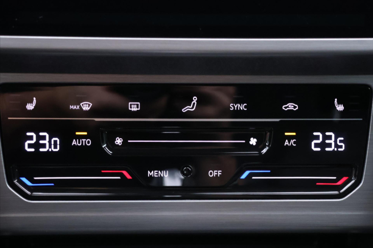 Volkswagen Passat 2,0 TDI 110kW DSG LED DPH