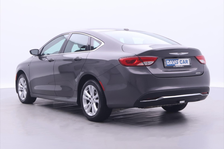 Chrysler 200 2,4 MultiAir 135kW Automat