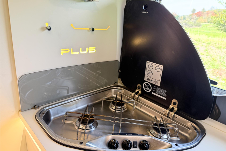CI Caravans International Ostatní 2.0 CI Magis Plus 84 CZ DPH obytný automobil