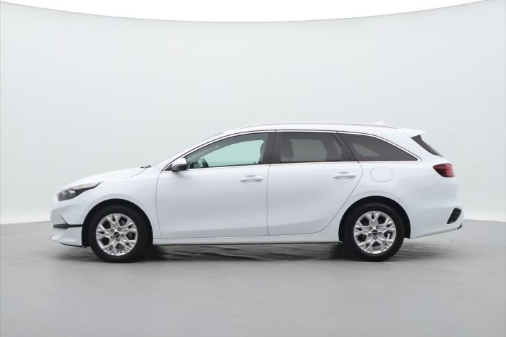 Kia Ceed 1,5 T-GDI 117kW TOP DPH CZ 1.Maj