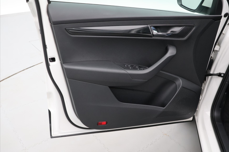 Škoda Karoq 1.6 TDI 85kW Style DSG DPH CZ