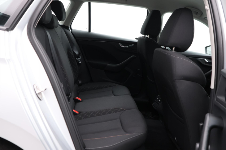 Škoda Kamiq 1,0 TSI 81kW Ambition