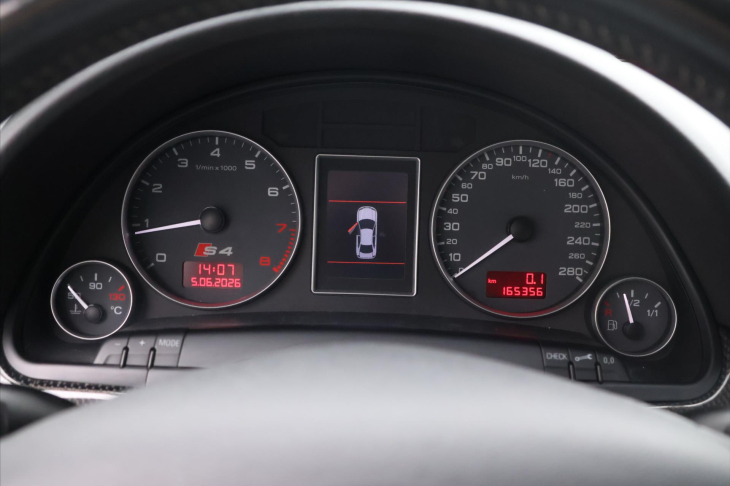 Audi S4 4,2 V8 253kW Quattro Recaro