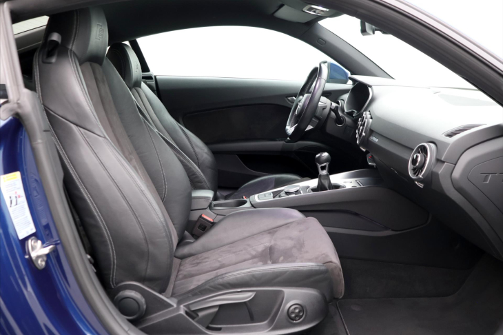 Audi TT 1,8 TFSI 132kW S-line 1.Maj