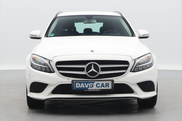 Mercedes-Benz Třídy C 2.0 220d 143kW 4MATIC Tažné