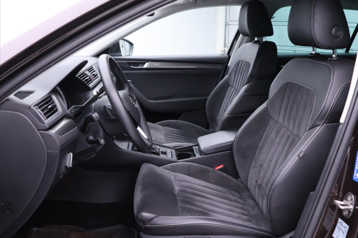 Škoda Superb 2,0 TDI 110kW Style DSG CZ DPH