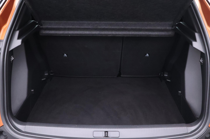 Peugeot 2008 1,2 PT 74kW CZ Klima ACTIVE