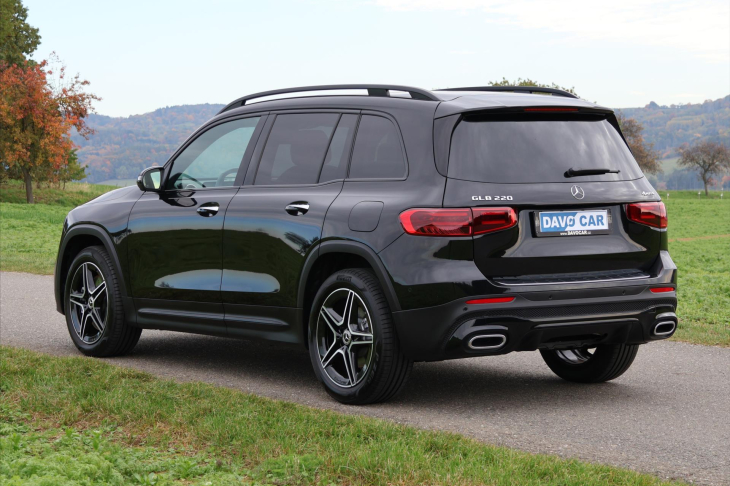 Mercedes-Benz GLB 2,0 220 4MATIC AMG Premium Plus