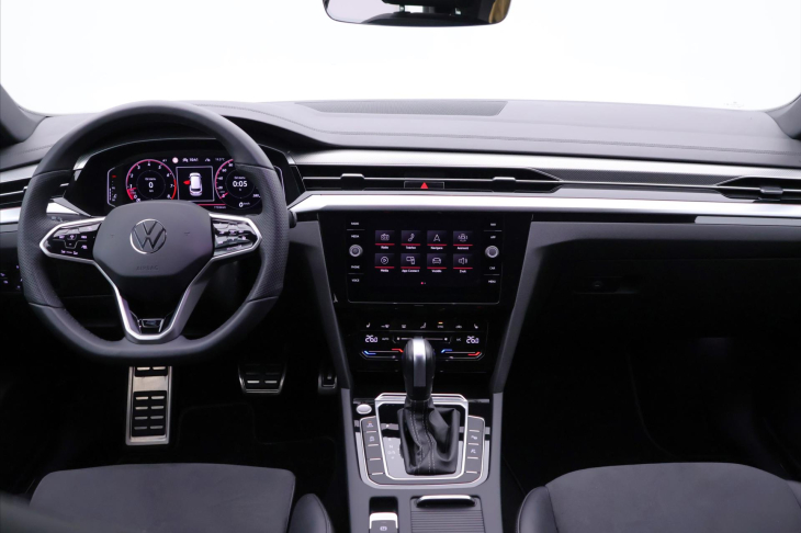 Volkswagen Arteon Shooting Brake 2,0 TSI 206 kW R-line DSG DPH CZ