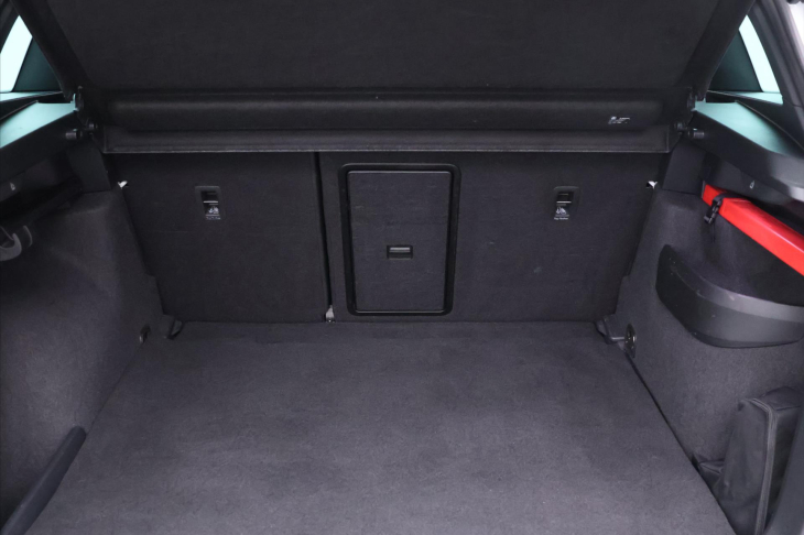 Škoda Karoq 2,0 TDI DSG 4x4 Sportline DPH