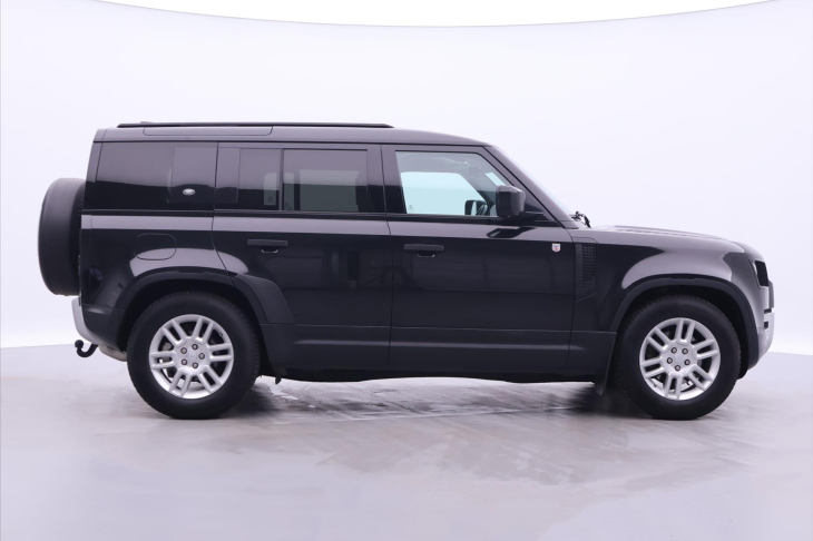 Land Rover Defender 2,0 D240 177kW Aut. AWD Tažné