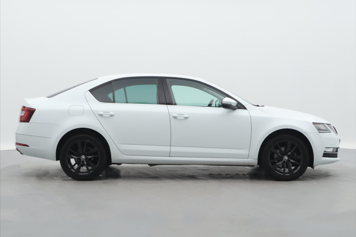 Škoda Octavia 1,4 TSI Style DSG LED CZ