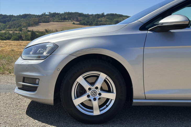 Volkswagen Golf 1,4 TSI 90kW DSG Highline Xenon