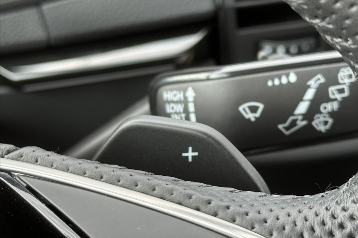 Škoda Karoq 2,0 TDI Sportline 4x4 DSG 1.maj