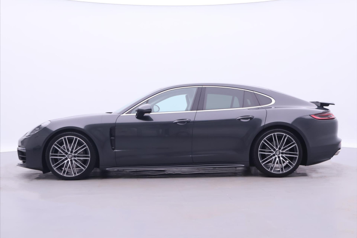 Porsche Panamera 4,0 V8 310kW Chrono Bose CZ 4S