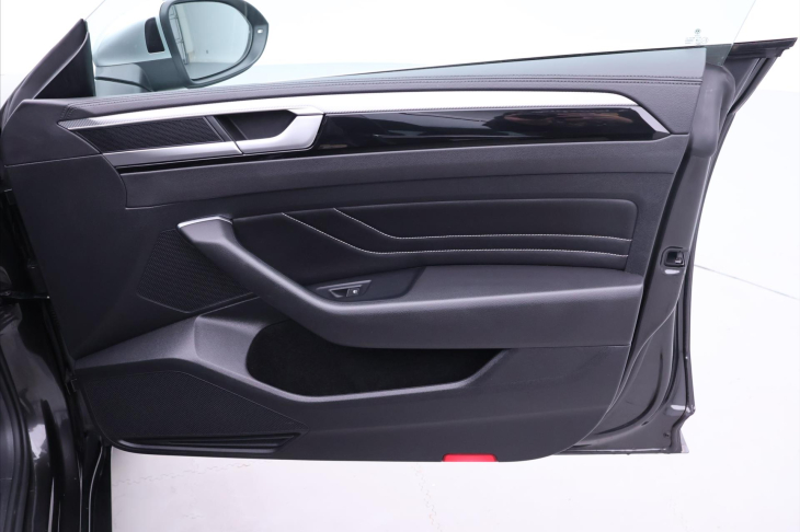 Volkswagen Arteon 2,0 TDI DSG 110kW Elegance CZ DPH