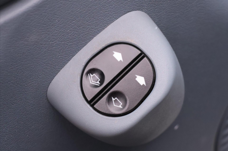 Ford Transit 2,2 TDCi Minibus 300 LWB BASE FWD