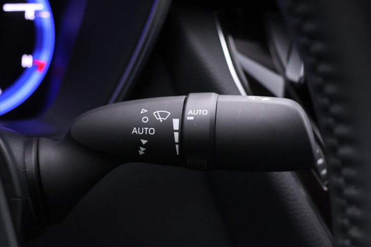 Toyota Corolla 1,6 i 97 kW CZ 45'521 Km