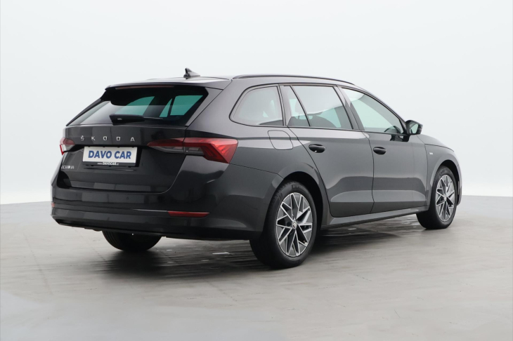 Škoda Octavia 2,0 TDI 110kW DSG Matrix DPH