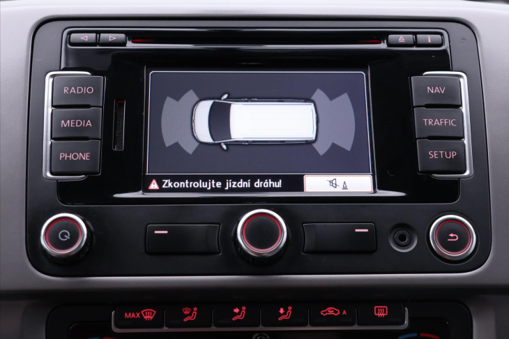 Volkswagen California 2,0 TDI 132kW CZ 7míst DPH Beach