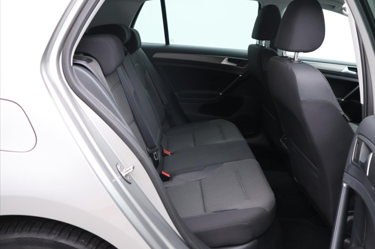 Volkswagen Golf 1,4 TSI 103kW Aut.klima