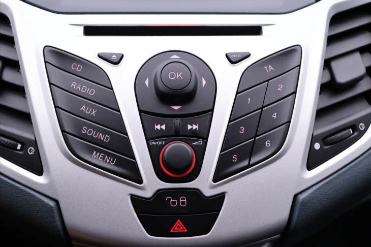 Ford Fiesta 1,2 i CZ Serv.kniha Klima